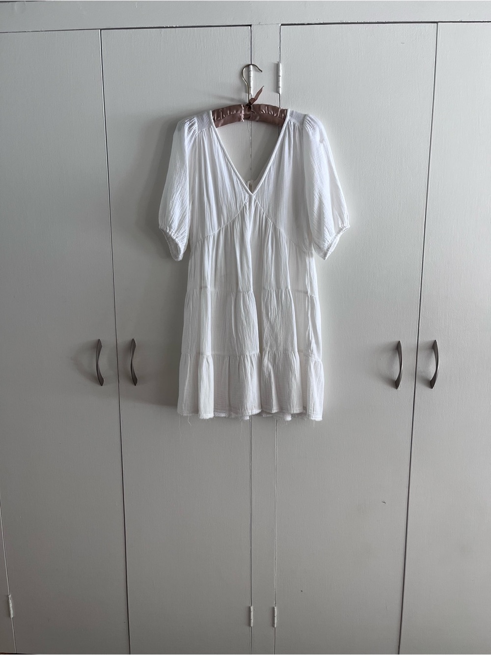 White V-Neck Tiered Short Dress - Lightweight Summer Style
